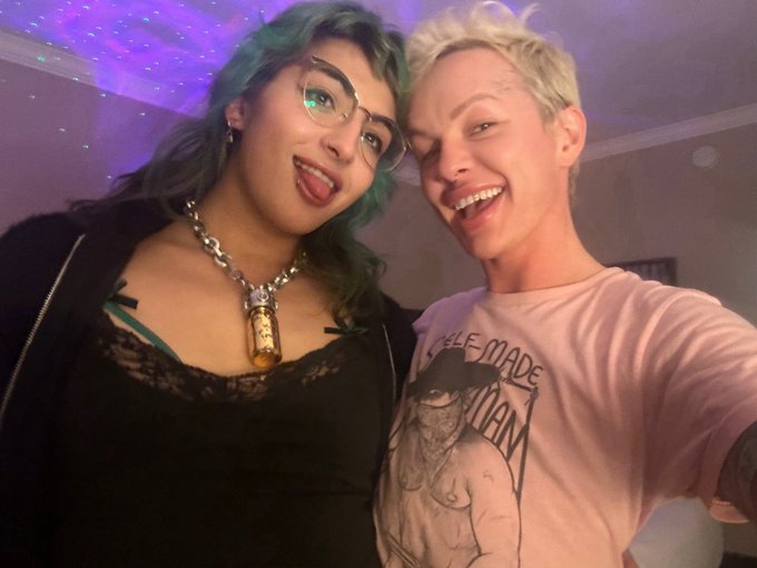 Taking a (much needed) day off this week in SF and spending it with @TheGayChingy   Would LOVE for someone