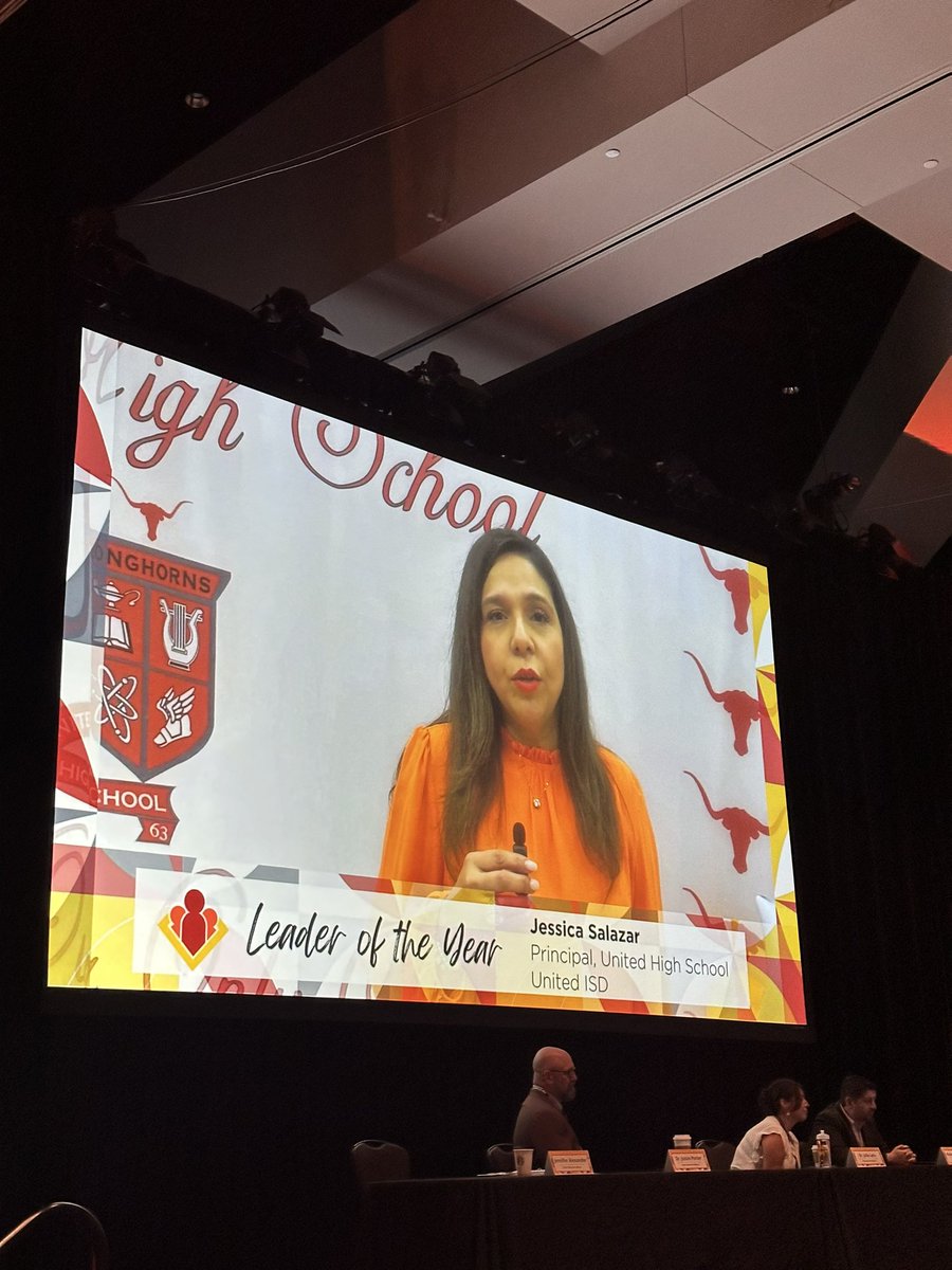miguelmigrant's tweet photo. ยกPuro orgullo! Felicidades Jessica for your recognition by Texas Education Agency. Proud of you and from one longhorn to another adelante y si se puede ๐ค๐ฝ. @TXELinfo @unitedisd #t3symp24 #title3 #LeadershipMatters #principalsUNITED #principalsinaction #bilingualed https://t.co/4DaknKt2O8