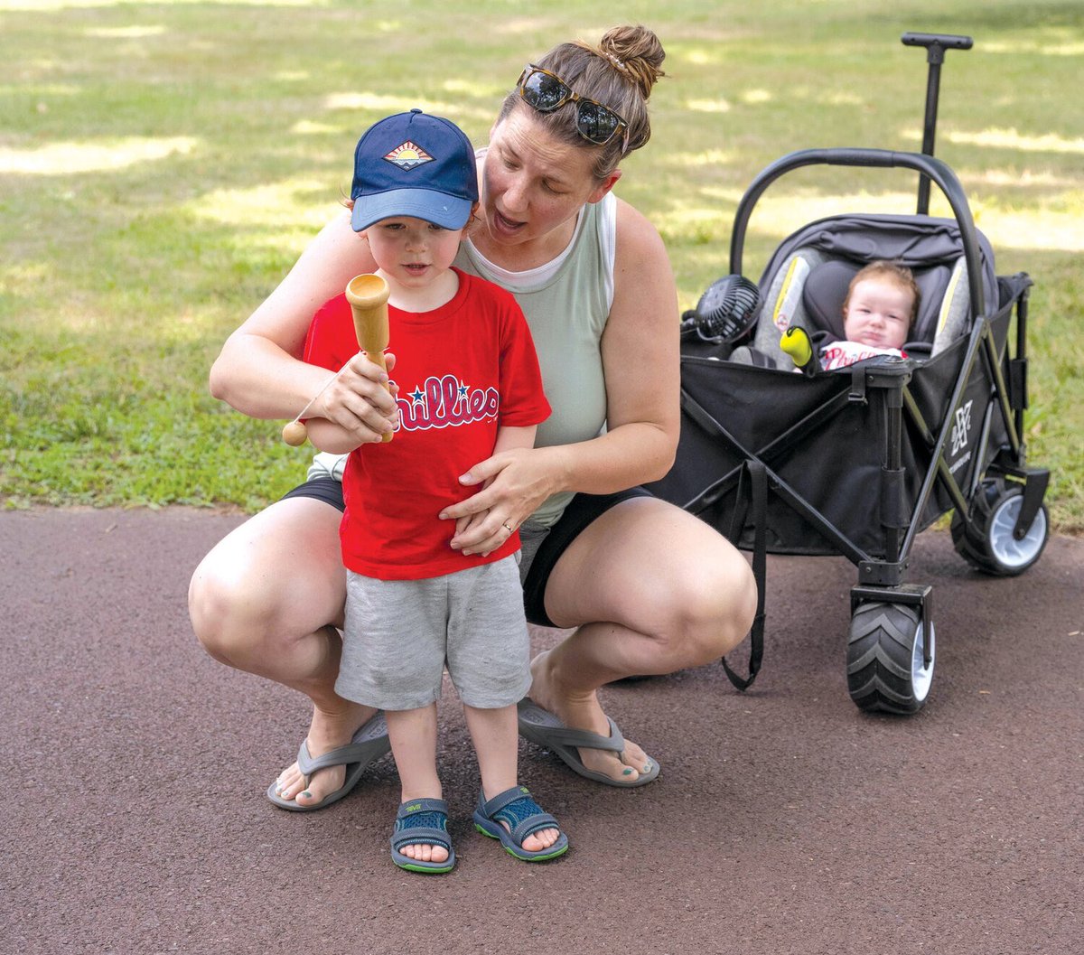 WashXingPark's tweet photo. Thank you to Sara Pinkus of @BucksCoHerald for writing this article about our #ColonialField
Day, part of our Independence Day Celebration! Learn more: https://t.co/Imp0RZcAbM #WashingtonCrossingHistoricPark #ColonialFieldDay #EducationalProgramming #HistoricalInterpreter https://t.co/HdXBBImHI7