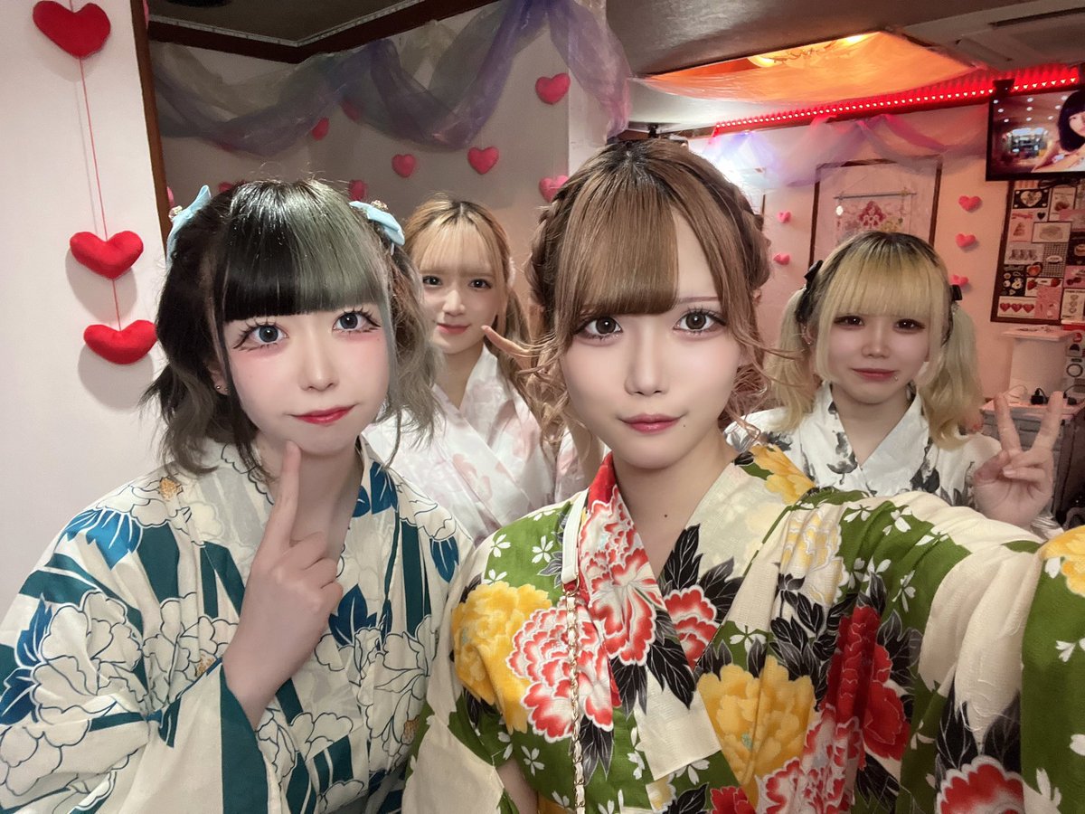 Lastcure_'s tweet photo. ꒰らすきゅあ！Bar time OPEN！໒꒱·ﾟ
夏祭りイベ❗️4日目❗️

24:30~29:00
りおにゃ@_qxxx0 
なぎ@7gi3_l 
つき@tsukichandayoon 
うどん@udnoi4 

遠隔→https://t.co/tGfvvf9vVH

#コンカフェ #新宿 #歌舞伎町 #コンカフェ営業 #らすきゅあ https://t.co/r22va7SzE0