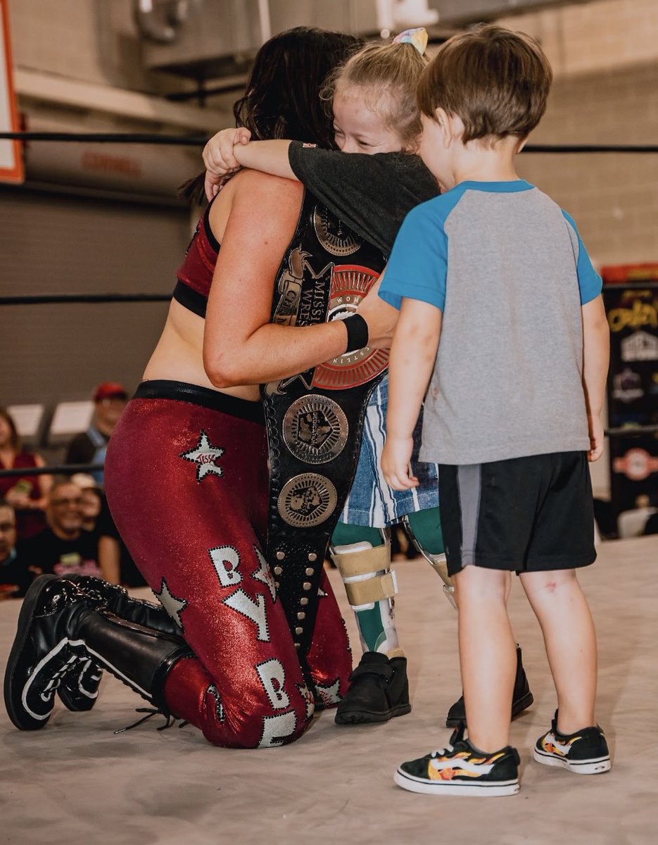 ItsIzzyMania's tweet photo. People will never forget how you made them feel ❤️🖤 #BYBF https://t.co/SZhXSHHelA