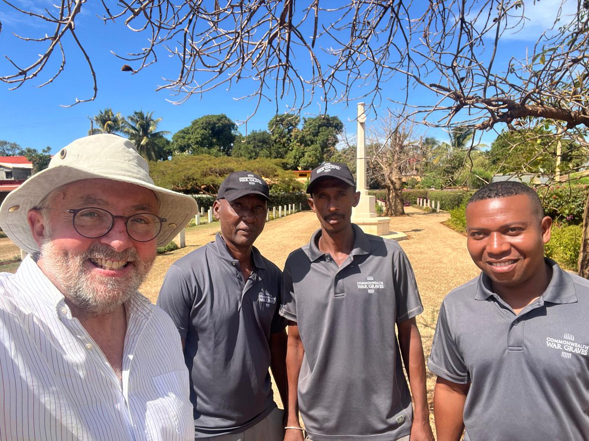 MBihay's tweet photo. While the visit of the Director of Horticulture @WorldGardeners  at Diego-Suarez WC Madagascar
@CWGC @AAPAComms @richhills68 @achini_daniel 
Thank you @WorldGardeners for visiting us and my team and I have learned a lot about horticulture https://t.co/tjwBzNsh4n