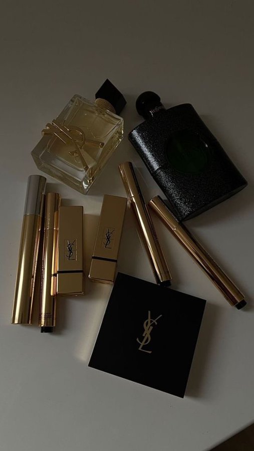 xoxoceles's tweet photo. ysl✨ https://t.co/ijrOrwZPkm