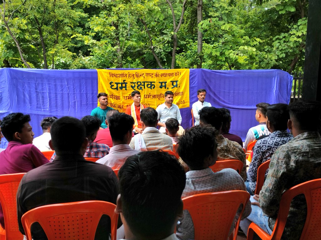 dharmrakshakorg's tweet photo. राम भरत वन मिलन 
#धर्मरक्षक https://t.co/VIxTE4PT1K
