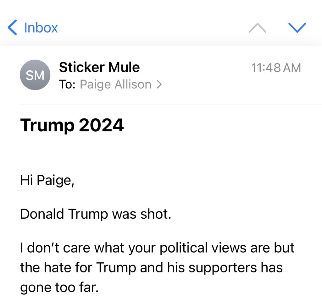 paigeaIIison's tweet image. ur a sticker company