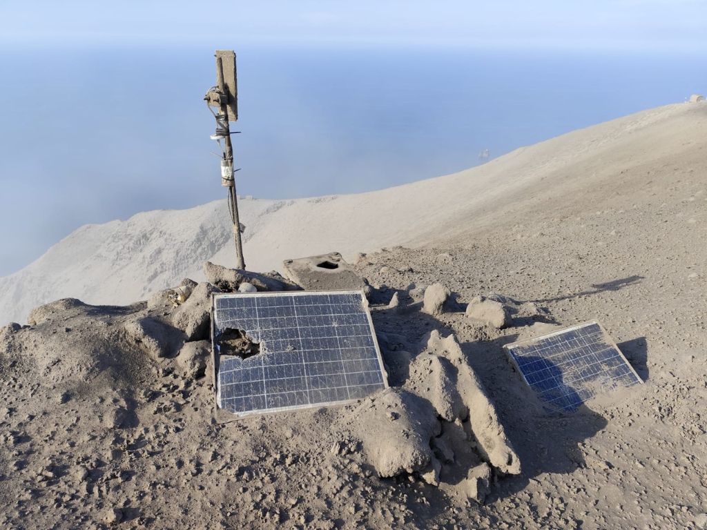 INGVvulcani tweet media