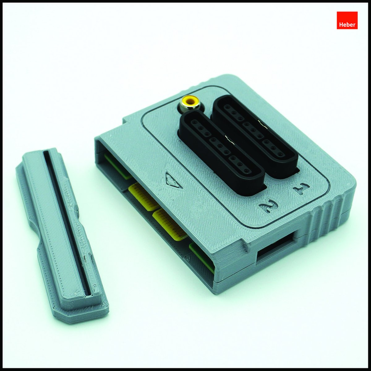 RichRap3D's tweet photo. Really pleased how this cartridge turned out. 3D printed enclosure is designed to look similar to a PlayStation Memory card. 
We have an edge finger dust flap if you want to use it on MiSTer Stack systems, or plug straight into the Multisystem cartridge port. https://t.co/aCp5AqNtNb