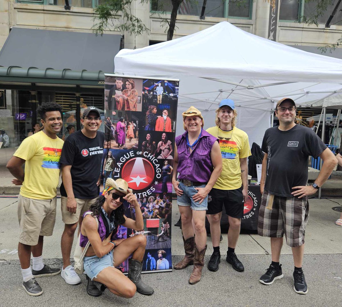 2ndCityOutlaws's tweet photo. We had a great time performing for @ChiLoopAlliance #SundaysOnState
It was a huge success due to the entire team working the @ChicagoPlays stage! Every step of the way they put together a top-notch production!
Thank you so much for including us in the entertainment line-up! https://t.co/upO12NwJiL