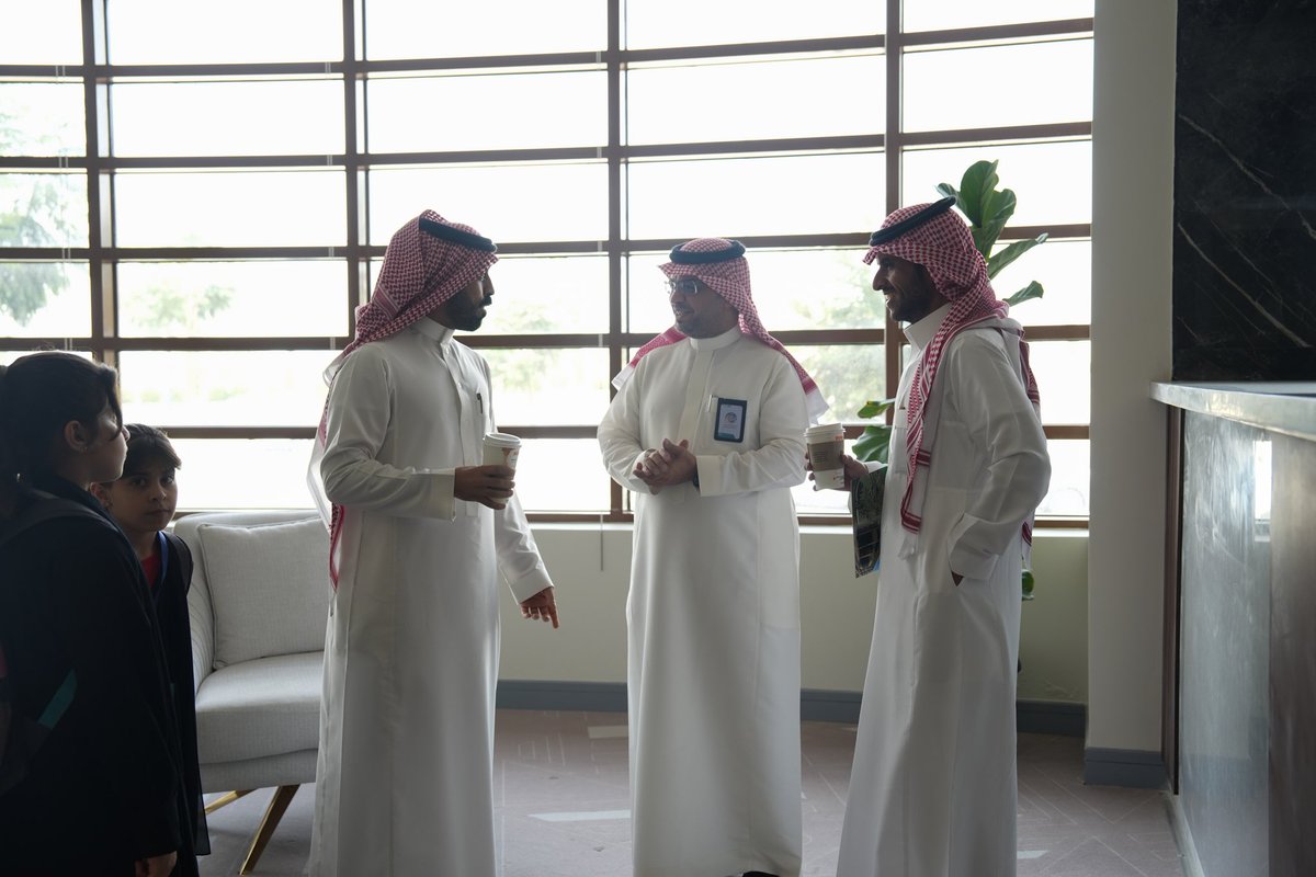 DTC_KKU's tweet photo. جانب من أعمال اليوم الأول لمعسكر أطفال التفكير التصميمي 
#معسكر_أطفال_التفكير_التصميمي
#مركز_التفكير_التصميمي
#التفكير_التصميمي
#Juniors_Design_Thinking_Camp https://t.co/hxEp8BbEoh