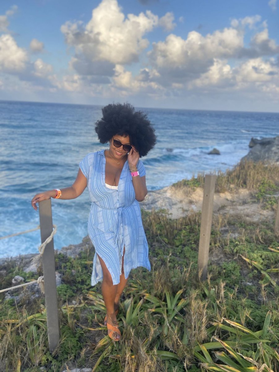 TanicaDimplez's tweet photo. Take me back to Cancun 🏝️ https://t.co/VtgvQJHhZH
