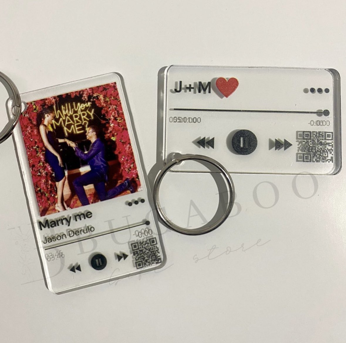 bugaboo_ug's tweet photo. Have you checked out our scannable keychains?

You can choose to get one with or without a picture✨ 

And we can add emojis to them if you’d like😄 https://t.co/ed7L7QZaLI