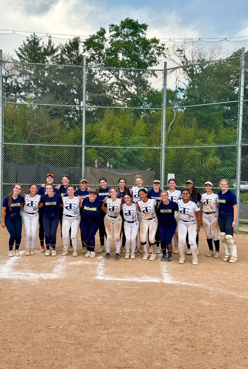 TcFutures's tweet photo. 16u National playing in the NJ Nightmare classic 18u bracket taking 1st place!! #tcfamily https://t.co/8ZGugPTalC