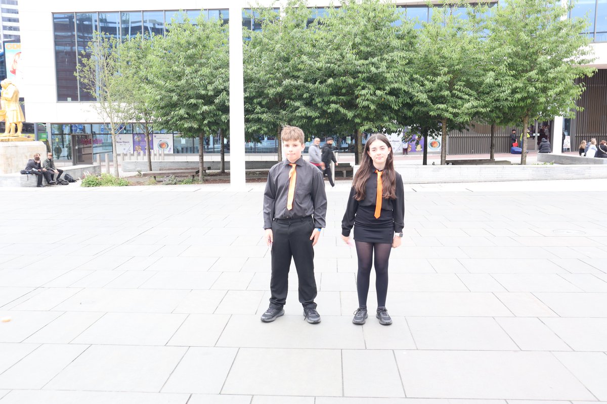 Adran Gerdd YGS (@cerddstrade) on Twitter photo Diolch yn fawr i'r 6 yma am gynrychioli <a href="/Ysgol_Strade/">Ysgol Y Strade</a> yn <a href="/musicforyouth/">Music for Youth</a> gyda <a href="/MusicCarms/">Carms Music Service</a> yn Symphony Hall, Birmingham dros y penwythnos. Llongyfarchiadau mawr i bawb! <a href="/ChwechedyStrade/">Chweched y Strade</a> @Blwyddyn7Strade Diolch yn fawr i'r 6 yma am gynrychioli <a href="/Ysgol_Strade/">Ysgol Y Strade</a> yn <a href="/musicforyouth/">Music for Youth</a> gyda <a href="/MusicCarms/">Carms Music Service</a> yn Symphony Hall, Birmingham dros y penwythnos. Llongyfarchiadau mawr i bawb! <a href="/ChwechedyStrade/">Chweched y Strade</a> @Blwyddyn7Strade