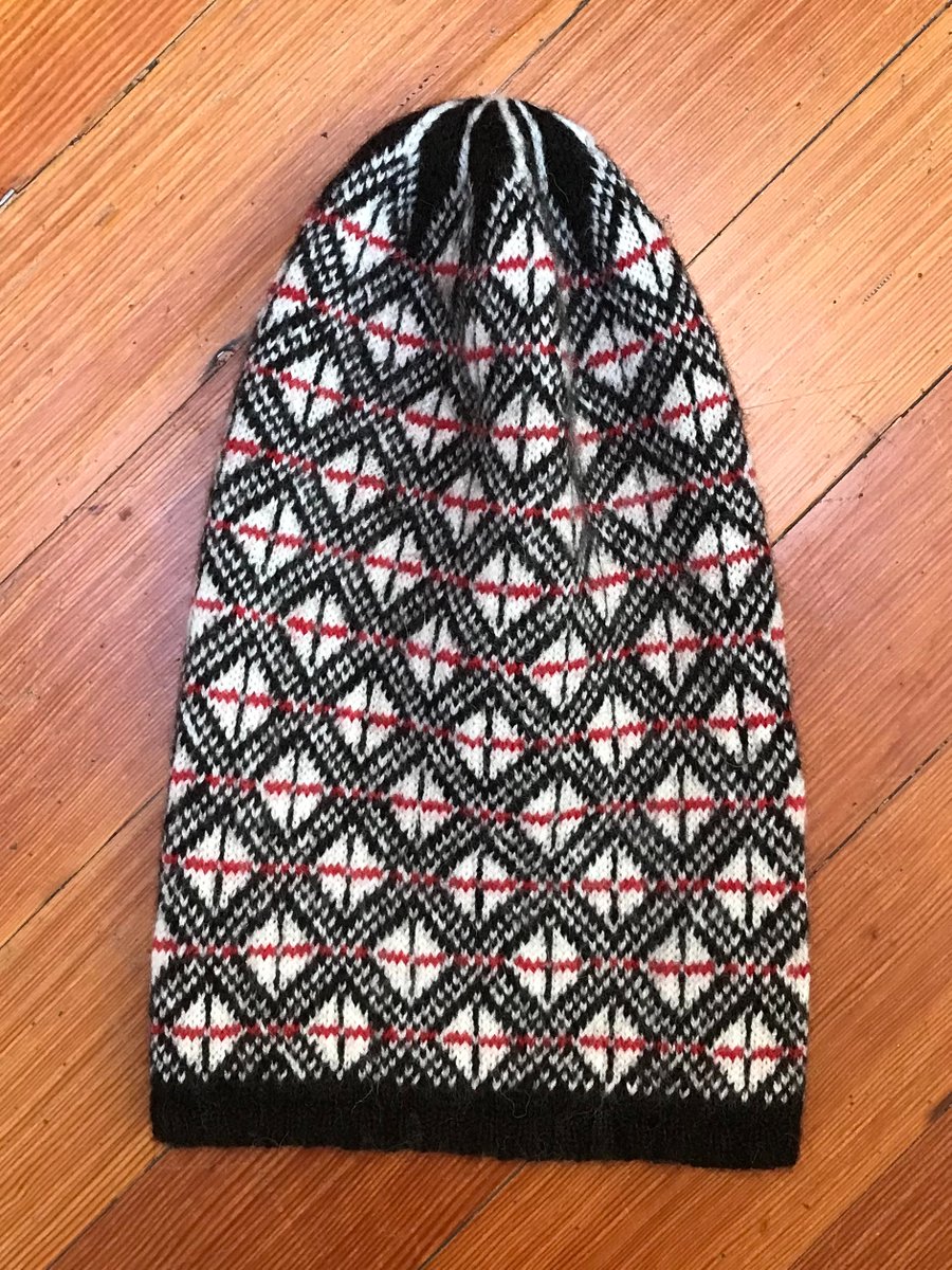 askdrdaley's tweet image. Introducing ... #KnittingJenny Pattern 31, a Fair Isle inspired fisherman's kep hat I designed in #FairIsle, Scotland when I was living on the isle last year. The #knittingpattern (&amp;amp; more info) are available on my website knittingjenny.com and on #Ravelry as KnittingJenny.