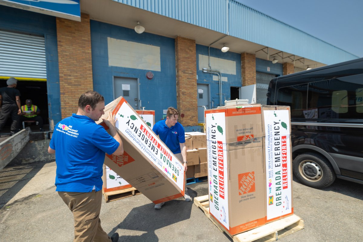 weloveuusa's tweet photo. Our thoughts are with the people of Grenada. WeLoveU volunteers are preparing to deliver essential supplies and assist with debris removal. #StrengthForGrenada #HurricaneBeryl #BerylRelief #WeLoveUGrenada #InternationalWeLoveUFoundation #WeLoveUFoundation #WeLoveU https://t.co/vGaGXZ41tC