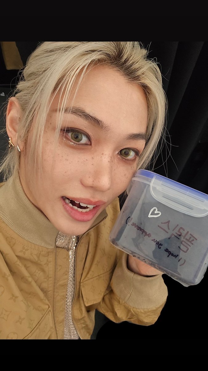 StrayKidsINTL_'s tweet photo. [📸 INSTAGRAM 240716] 

Stray Kids Felix - Instagram story updates via @/yong.lixx

#Felix #필릭스 #StrayKids #스트레이키즈  #スキズ  @Stray_Kids @Stray_Kids_JP https://t.co/AZ9RgmhGZg