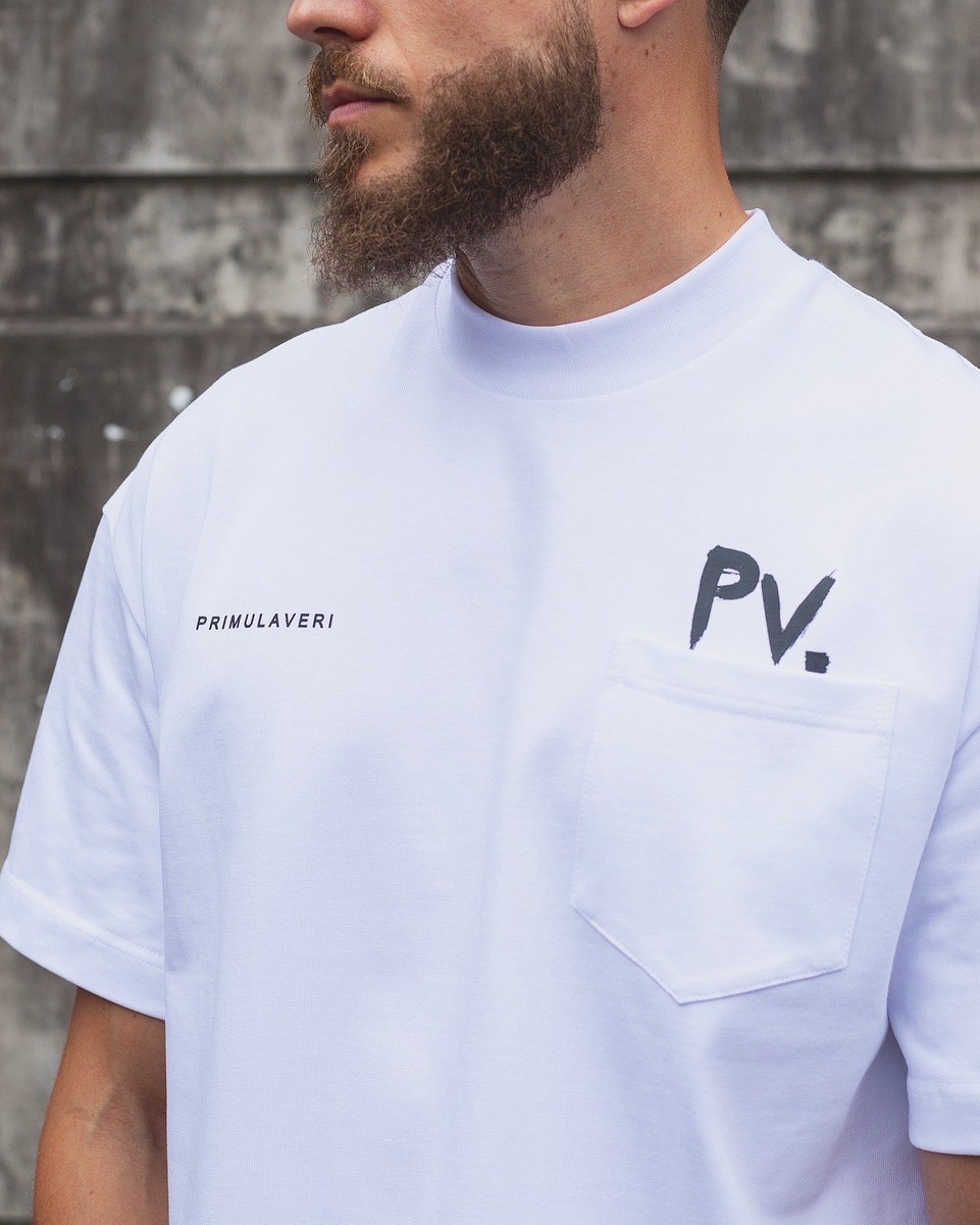 primulaveri's tweet photo. Double logo pocket t-shirt will also be available with the caps release tonight at 8PM BST. https://t.co/BhemBYuYZh