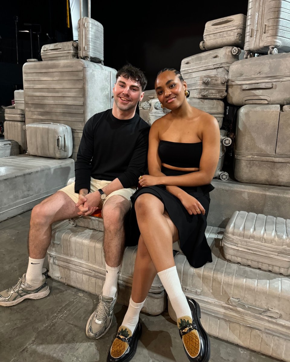 2strangersshow's tweet photo. WELCOME TO THE BIG APPLE!!! 🗽🍎🚕
This week we're officially welcoming our new understudies, Tilly La Belle Yengo and Joe Kelly to our little slice of New York Cittehhh!!! 

First Scheduled Performances
🍰 Tilly La Belle Yengo - 20 July
🍰 Joe Kelly - 5 August https://t.co/MTIO1R1NwH