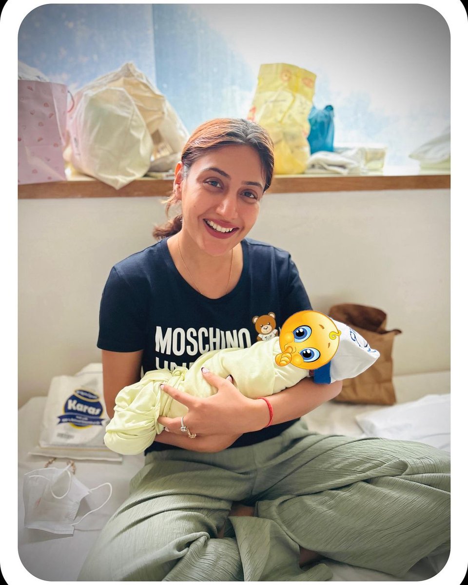 shinesurbhi's tweet photo. SC BEING MAA-SI πβ€
IAM ALREADY LOVING THIS BOND π§Ώπ©βπΌπ€§
#SurbhiChandna #scians https://t.co/w8aOUDx5cr