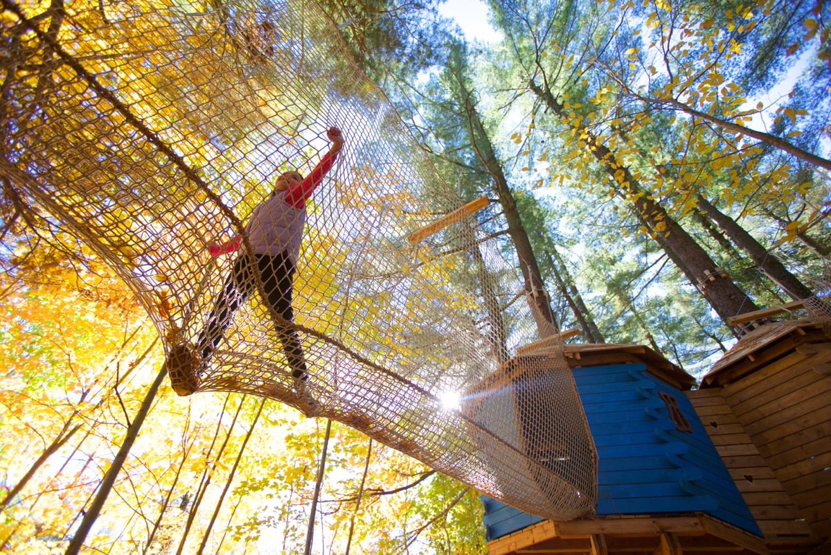 Visiting Kingston for a vacation with the kids this summer? Check out the fun family offerings at the St. Lawrence Parks Commission site to keep the kids busy on those long summer days parks.on.ca! #kingstonontario #stlawrenceparkscommission #summer #kidsfun