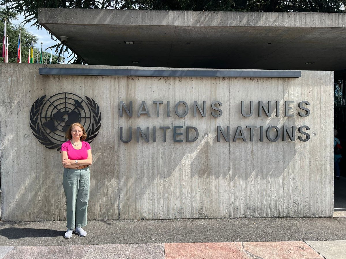 Muy emocionada les comparto que hoy inicio una nueva etapa en mi vida profesional como Directora de Comercio y Productos Básicos en <a href="/UNCTAD/">UN Trade and Development</a> con sede en Ginebra 🇨🇭Gracias <a href="/RGrynspan/">Rebeca Grynspan</a> por la oportunidad de colaborar en la agenda de #comercio y #desarrollo global. 🌍🌎🌏