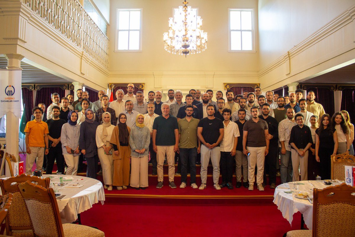 ibrahimzorlu89's tweet photo. Bugün, Girişimci İş Adamları Vakfı olarak düzenlediğimiz genç girişimciler kahvaltı etkinliğimizi başarıyla tamamladık. 

Genç girişimcilerimizin enerjisiyle dolu bir gün geçirdik. Hep birlikte geleceğe dair umut dolu adımlar attık. Genç girişimcilerimizle birlikte olmaktan gurur duyuyoruz.