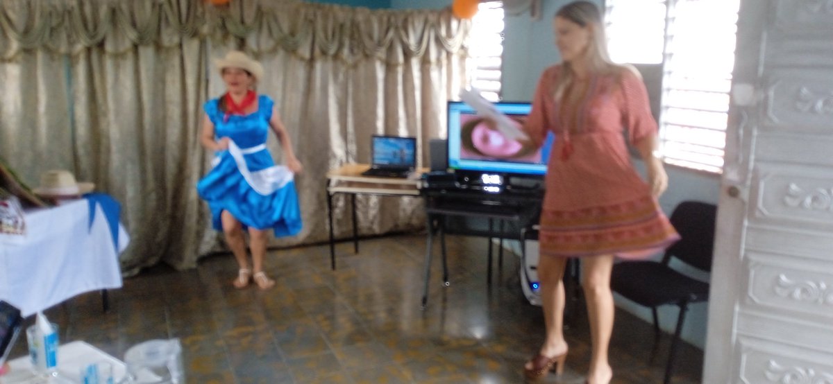 Con derroche de creatividad realizaron hoy en #CabaiguánEduca el Ejercicio de la Profesión las estudiantes que optan por la Licenciatura en Educación Preescolar.
#Cuba 
#SanctiSpíritusEnMarcha
<a href="/ObraDe/">LaObraDeLaRevoluciónSS</a>  <a href="/dpesanct/">DGEsanct-Spiritus</a> <a href="/CubaMined/">MINED</a> 
<a href="/MEspirituana/">@MariposaEspirituana</a>  <a href="/estradadailin80/">Directora General Educación Cabaiguán</a> <a href="/AndreiArmasBra6/">Andrei Armas Bravo</a>