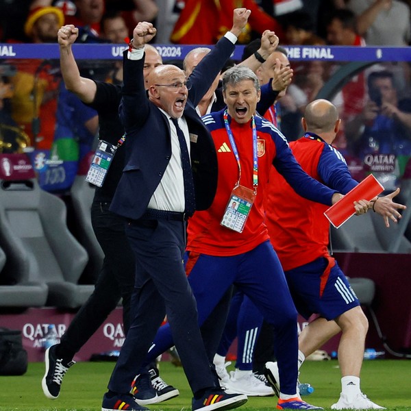 Enhorabuena <a href="/SEFutbol/">Selección Española Masculina de Fútbol</a>🇪🇸 por ganar la @EURO2024 , en especial a nuestro compañero #MiguelAngelEspaña, ejemplo de dedicación y profesionalidad, que tan bien representa este colectivo de entrenadores de porteros.

¡ Orgullosos de vosotros, CAMPEONES DE EUROPA !
@FormacionRFEF <a href="/rfef/">RFEF</a>