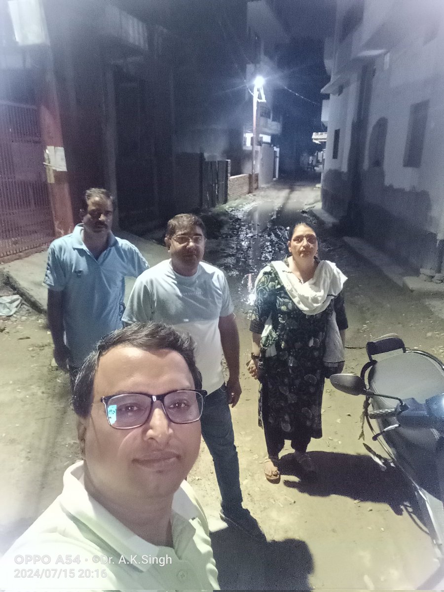 anuj_aps's tweet photo. @CMOfficeUP 
@myogiadityanath 
@Varanasi_DM 
@RavindraMoS_IC 
It has now become worst condition for colonial, school children and women. 
Please take the needful action...
Address: Sharada Vihar Colony, Meerapur Basahi , Varanasi.
Inauguration has already been done by @RavindraMo https://t.co/cz5nPGWZRY