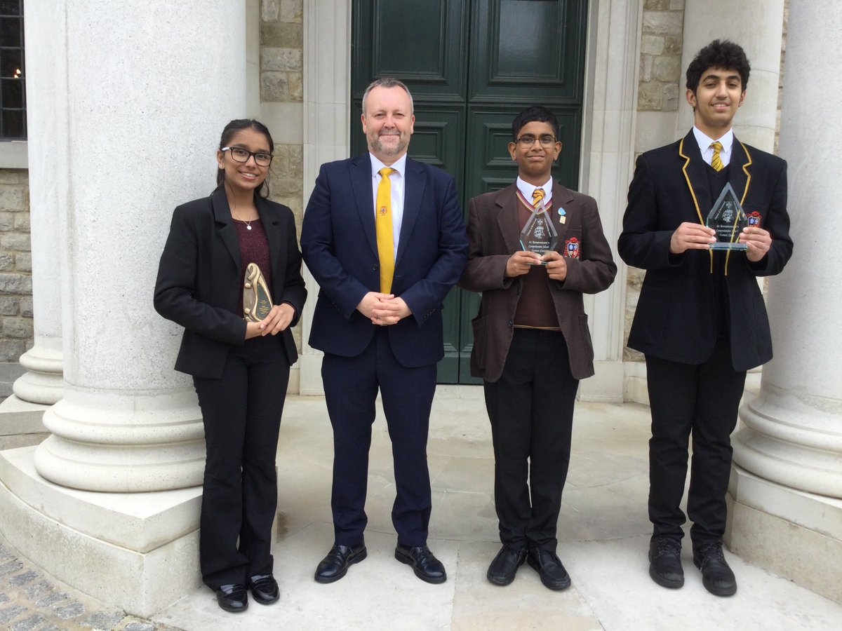 stbons's tweet photo. We are thrilled to announce that Nevin, Mohanant, and Manisha have been honoured at the 2024 Brentwood Catholic Schools Citizenship Awards.
These three exemplary students have been recognised for their invaluable contributions to the community. We are so proud of you!
#stbons https://t.co/AAtW9yT8FG
