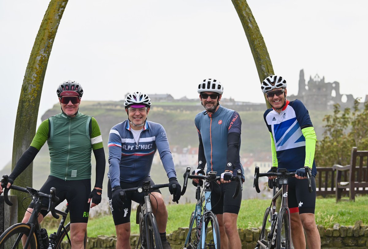 mark easter tweet media