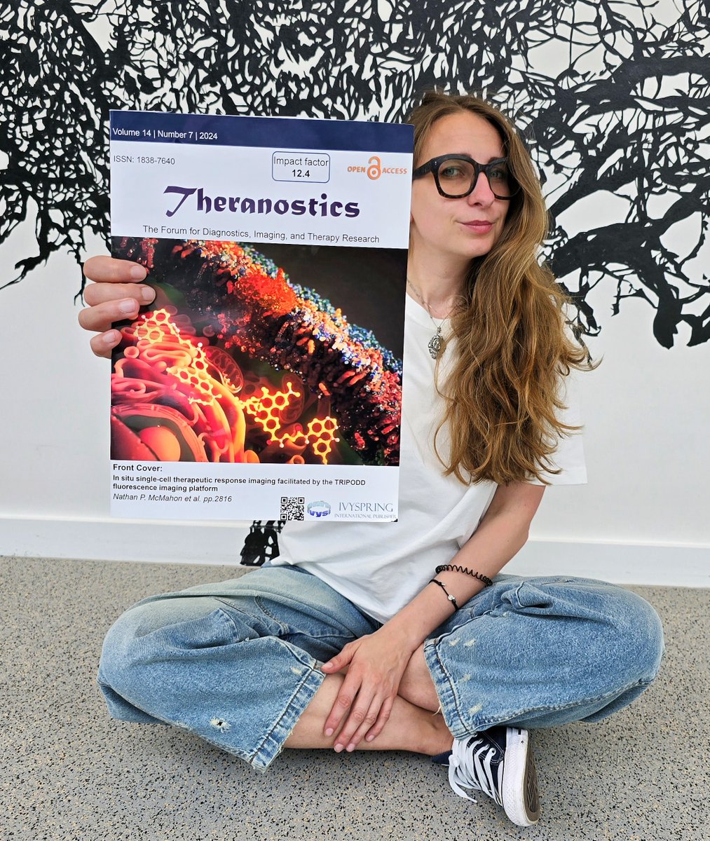 Ella_Maru's tweet photo. 💊 New cover: TRIPODD platform for cancer drug assessment!

Small molecule drugs that target tumoral molecular dependencies, have become the standard of care for numerous cancer types due to their superior therapeutic outcomes compared to traditional platinum-based chemotherapy. Currently, the relationship between in situ drug target availability (DTA), local protein expression, and therapeutic response cannot be accurately assessed using existing tools, despite its critical importance for understanding therapeutic efficacy mechanisms. Nathan McMahon, @LeiGarrettWang and colleagues from the Gibbs Lab at @OHSUSOM has developed an innovative fluorescence imaging platform, termed TRIPODD (Therapeutic Response Imaging through Proteomic and Optical Drug Distribution). The TRIPODD platform offers a powerful new opportunity to study a wide range of drugs in cells and tissues, providing a comprehensive spatial view of drug distribution, binding, and treatment efficacy. 

In their recent publication in Theranostics, they demonstrated TRIPODD's capability to evaluate therapeutic response imaging to erlotinib treatment, examining its impact on signaling inhibition, DTA, proliferation, and apoptosis with preserved spatial context. 
@OHSUNews @OHSUKnight

Learn more: https://t.co/1sL17Jlb1I

#cancer #tumor #drug #cancer_treatment #bioimaging #chemistry #biology #medicine #ella_maru_studio #journalcover #phdlife #phd #sciencegirl #scicomm #womaninscience #medicalartist #sciencegirl