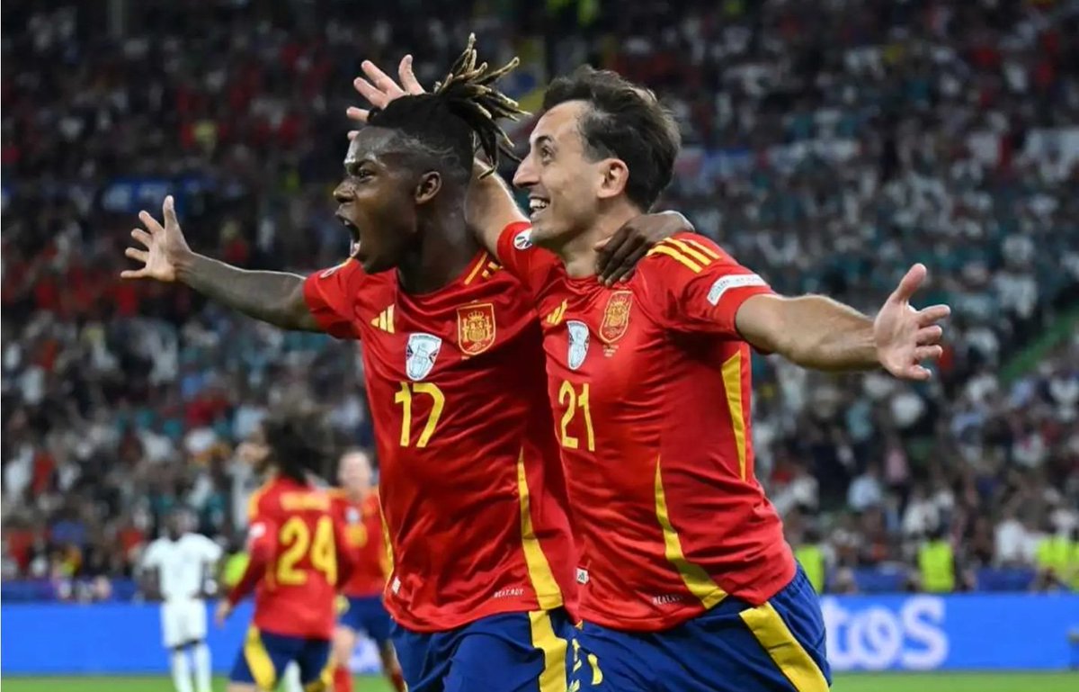Nacho_Osuna's tweet photo. EL FÚTBOL NO ES EL FIN, ES EL MEDIO.
Reflexión ⬇️
https://t.co/ui0c8sHVW2
#euro https://t.co/R5azLOxw6J
