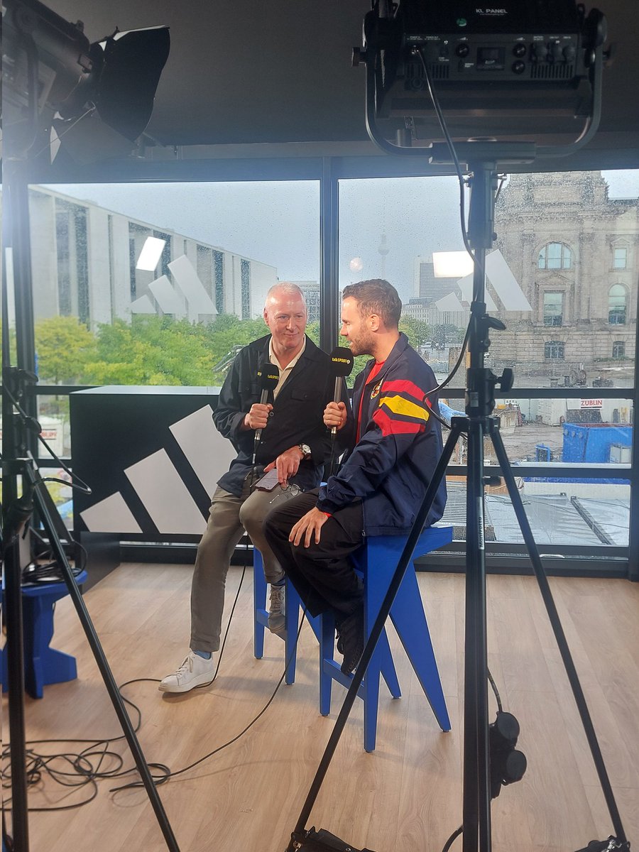 Lukkaas_Gregory's tweet photo. 5 weeks, 25 live shows produced.

From Munich to Dusseldorf to Frankfurt, back to Dusseldorf and then to Berlin. England fell short against the standout team, Spain 🇪🇸 

Euro 2024 on talkSPORT, that's a wrap 🏆 https://t.co/kiLZVVBrZh