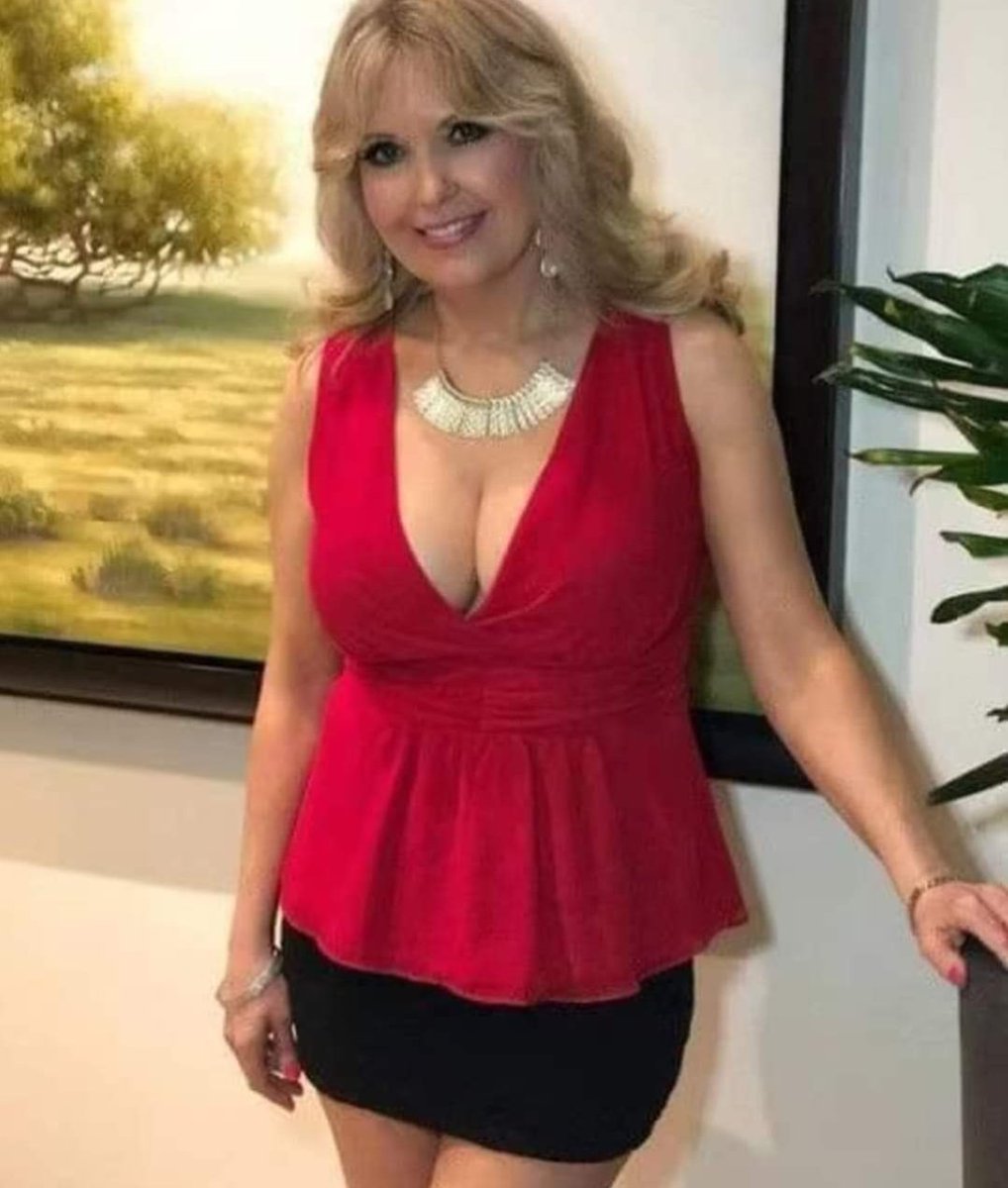 MinMoina66098's tweet photo. My ideal man is romantic, thoughtful, sincere and very fun. A gentleman who is in search of a warm love that happens from a natural formality, likes to dance, cook and of course travel and together we collect many unique and unforgettable moments.
https://t.co/U87SCKCifi https://t.co/LqlMgM8XsG