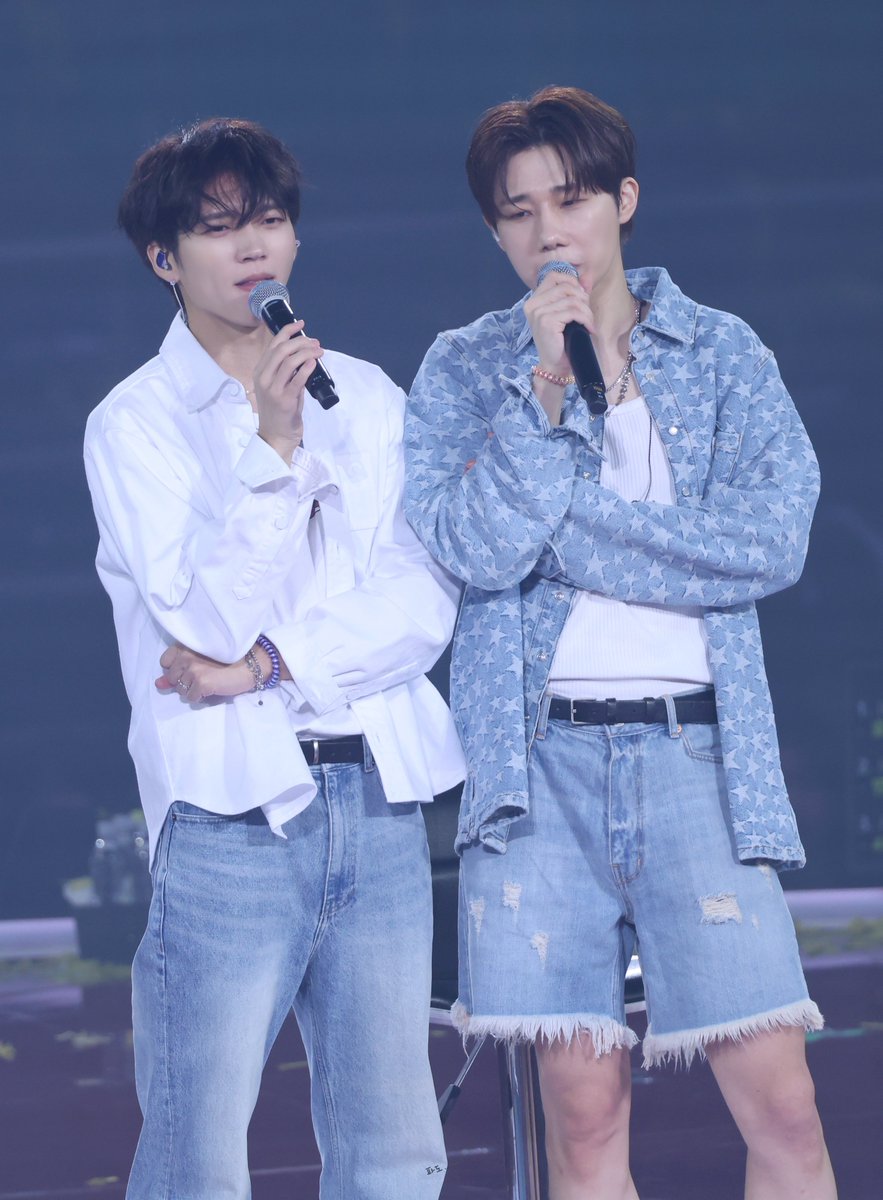 oodoobo's tweet photo. 240714 무한대집회 메보즈

#남우현 #김성규 #우현 #성규 
#NAMWOOHYUN #KIMSUNGKYU
#인피니트 #INFINITE https://t.co/1VuHfdMMps