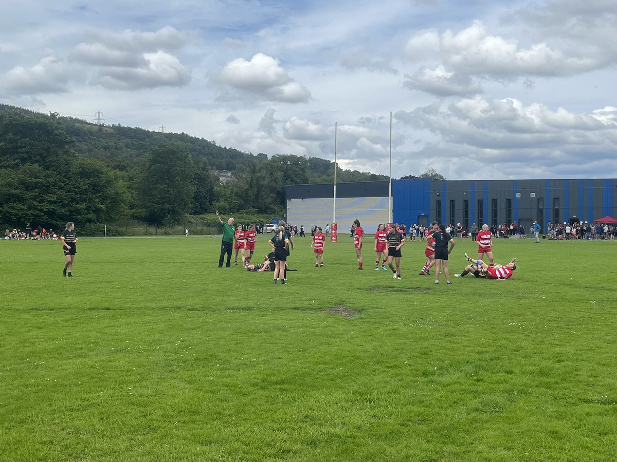 AfonTafRugby's tweet photo. Great to be able to host Merthyr girls rugby festival! 

What a fantastic day bringing people from everywhere together, and provide rugby opportunities to 300+ players from under 10s to under 14s 👏

Awesome to be able to help out through the day and see so many happy faces 😊🏉 https://t.co/m6XHDJulv3