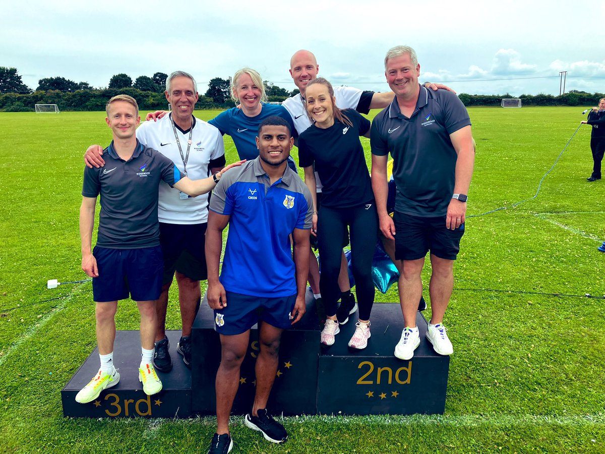 VickiSarah22's tweet photo. Thats a wrap! Sports day 2024! What a day, what a team! 🏆😁 Made even more special by a visit from Joe Lovodua from @Doncaster_RLFC #TeamRidgewoodPE https://t.co/43bu4ORcqt