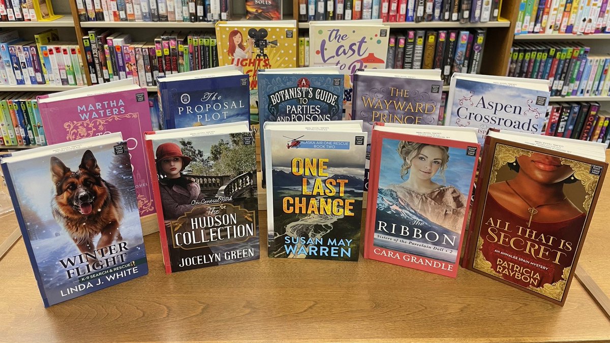LulingPbLibrary's tweet image. New large print books on the shelf today! #newbooks #newlibrarybooks #readeveryday #readingislife #visityourlibrary #lulingtx #lulingpubliclibrary