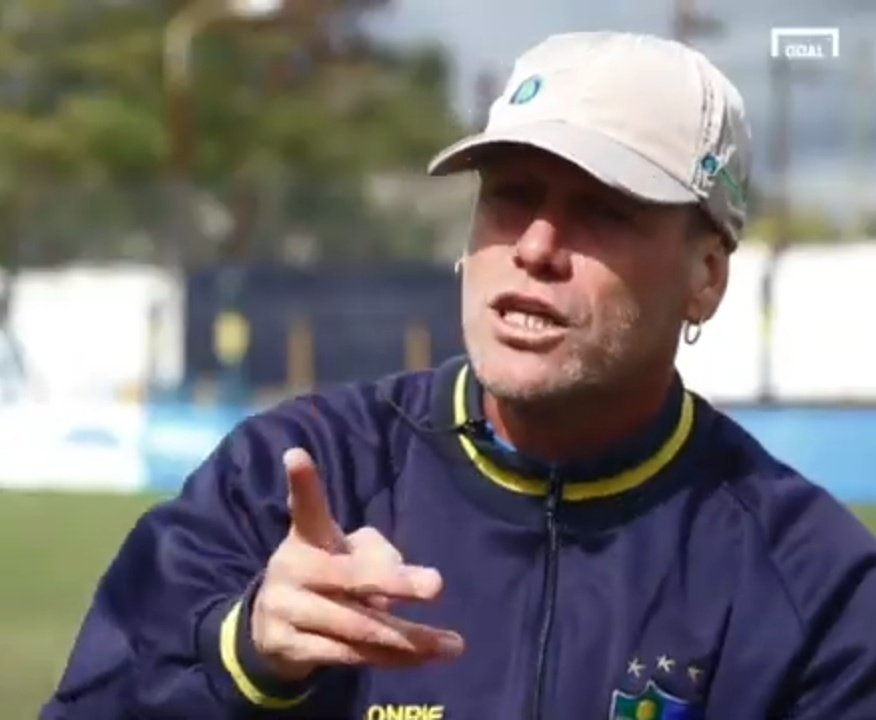 -Brasil? Te gané
-Italia? Te gané
-Francia? Te gané 
-Croacia? Te gané
-Holanda? Te gané
-Colombia? Te gané 
-Arabia? A vos no mostro.