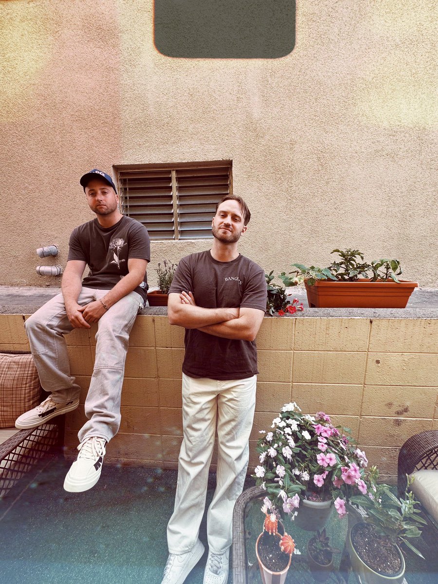 _DigitalNature_'s tweet photo. now it’s time to let go….

excited to announce our new single ‘now it’s time’ is out tn @ 9pm pst / 12 am est
@CutsFromFuture https://t.co/HlYn4ehiJF