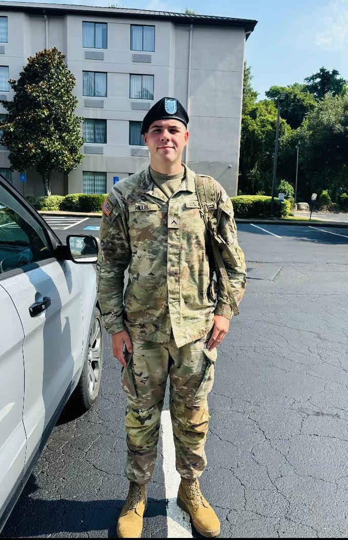 CoachBKidd's tweet photo. These past 4 days have flew by. God has big plans for this guy and I cannot wait to be there for all of them. I’m so proud of you! 12 more weeks and you get that blue cord 🤜🏻🤛🏻.
#ARMY
#ARMYDAD https://t.co/Pfbrt8Qa7O
