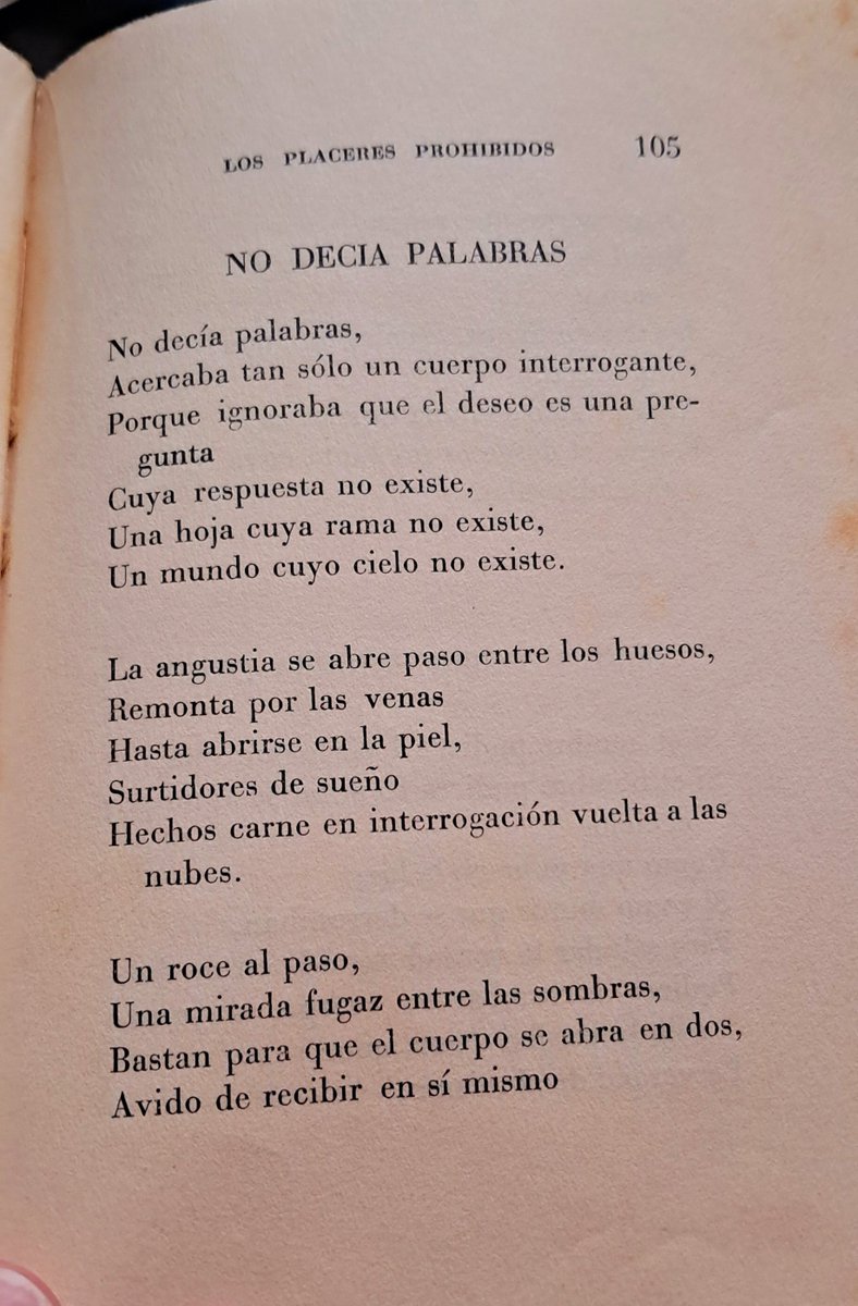 Martinelomar's tweet photo. Llevaba mucho tiempo con ganas. Y hoy, ¡por fin!, ha caído. Simplemente, muy especial. #LuisCernuda #Larealidadyeldeseo @LuisCernudaPoet https://t.co/1gHZ9NFMBU