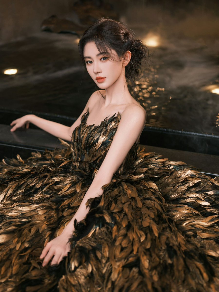 JuJingyi_th's tweet photo. 20240710|| 鞠婧祎Office Weibo Update♡︎ 

꒰Trans🍊꒱
ผ่านรุ่งอรุณ ผ่านภูเขาสายน้ำลำธาร
ปลุกความฝันที่ไม่มีวันสิ้นสุด จุดประกายแห่งอิสรภาพ @จวีจิ้งอี 

#鞠婧祎 #JUJINGYI #จวีจิ้งอี https://t.co/HDF9V6uCOu