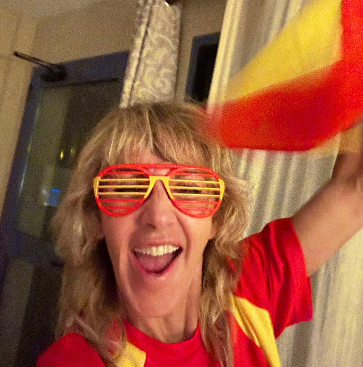 Ana_Torroja's tweet photo. ESPAÑA!!!!!!! Oleeeeee esa selección. ❤️💛❤️💛❤️💛❤️💛❤️💛❤️💛❤️ https://t.co/H8wz8qw1OY
