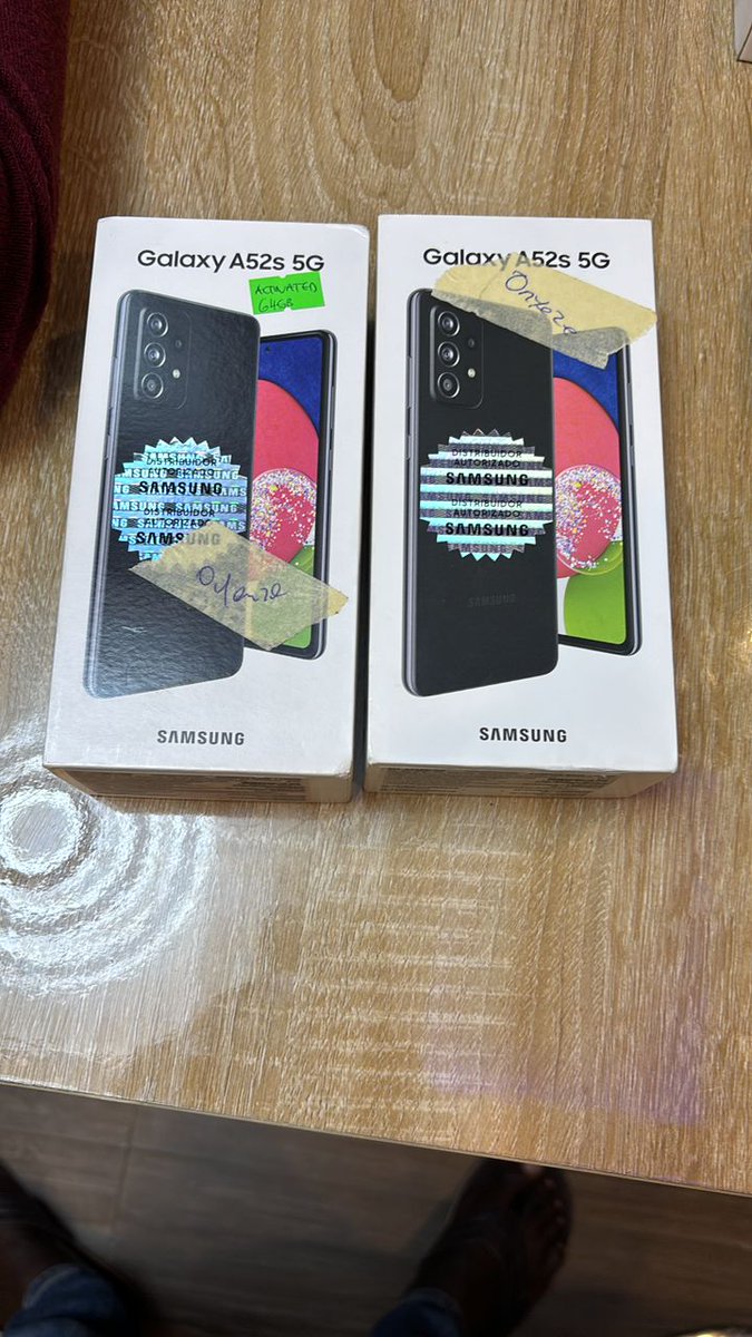 switchTech_'s tweet photo. Samsung A52s 5G 
 6/128GB 
Unlocked 
 open box 
comes with 64GB memory card 
Price: N310,000 Only 

Kindly help me hit retweet button 

https://t.co/Zgkhwoxla1
Available for instant pick up and delivery 🚚 https://t.co/ZvavXllJrd