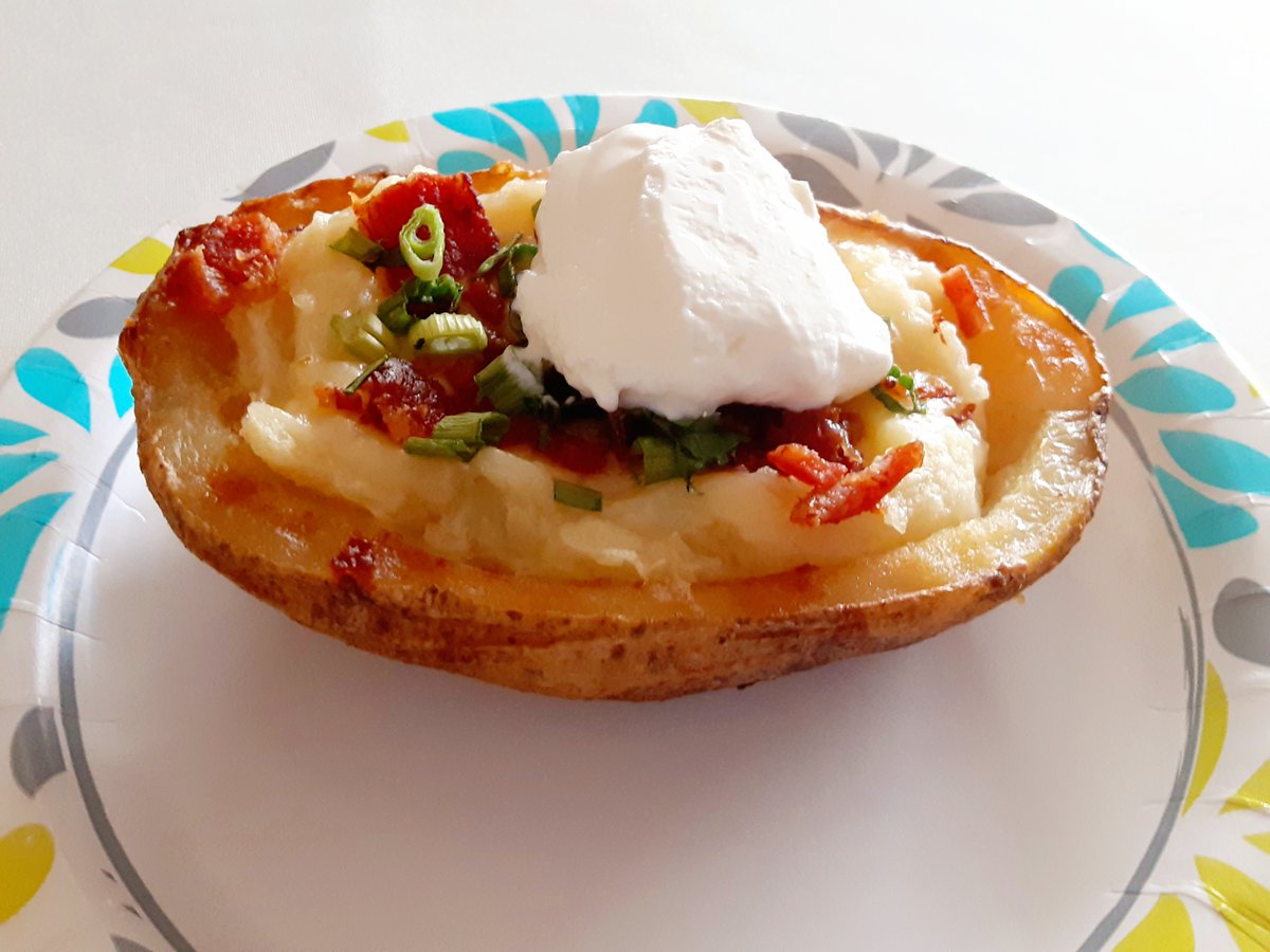 meltspices's tweet photo. Stuffed Potato Skins
https://t.co/SGTr8re3M3
#recipe #potato #potatoskins #stuffedpotato https://t.co/Av973gJhzV