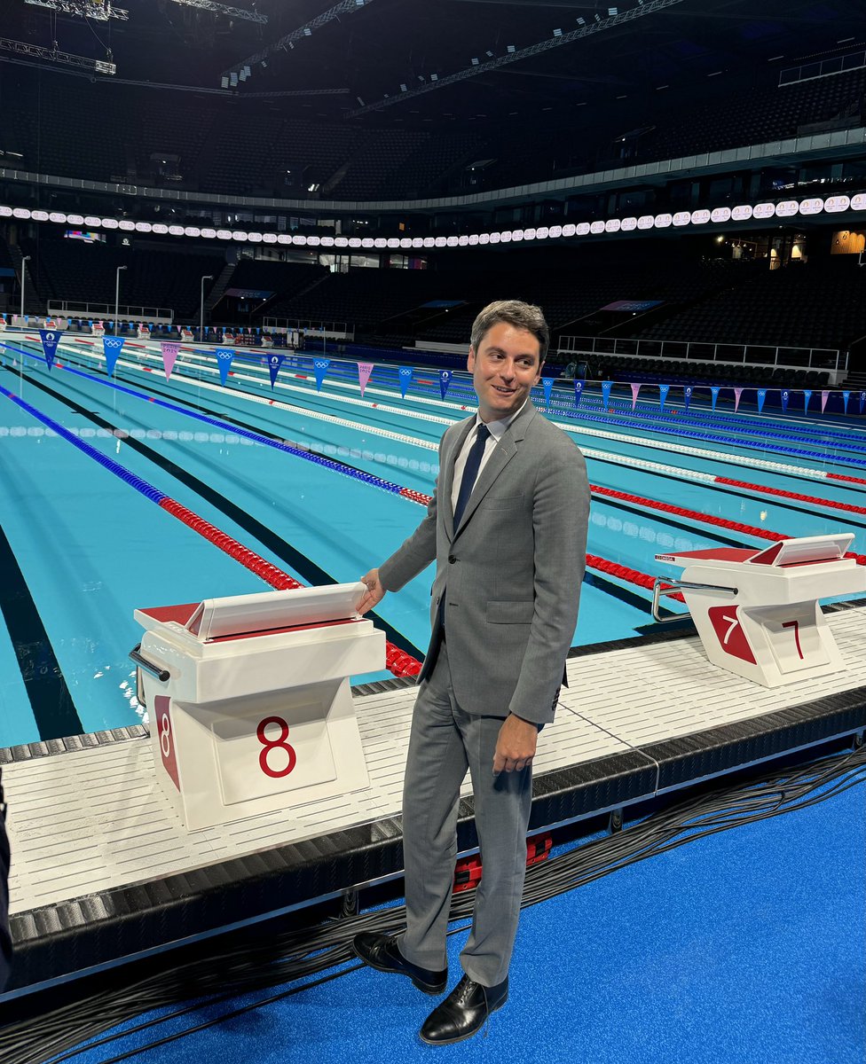 iacovellixavier's tweet photo. Avec le Premier Ministre @GabrielAttal et mes collègues parlementaires nous avons visité le site @ParisLaDefArena qui accueillera dans 12 jours les épreuves de natation olympique. 
#jeuxolympiques
@priscathevenot @celinecalvez @PierreCazeneuve @iflorennes92 https://t.co/Qo2m9kja7X