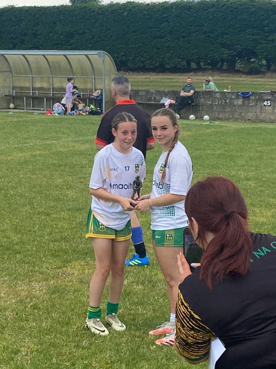 onceaclan's tweet photo. Congratulations to our U14 girls who won their championship ‘E’ final on Saturday beating Mochtas 👏🏼🟢🟡 Katrina &amp; Brooke were players of the match. Well done girls !! #onceaclan https://t.co/mZNmX0qJ6P
