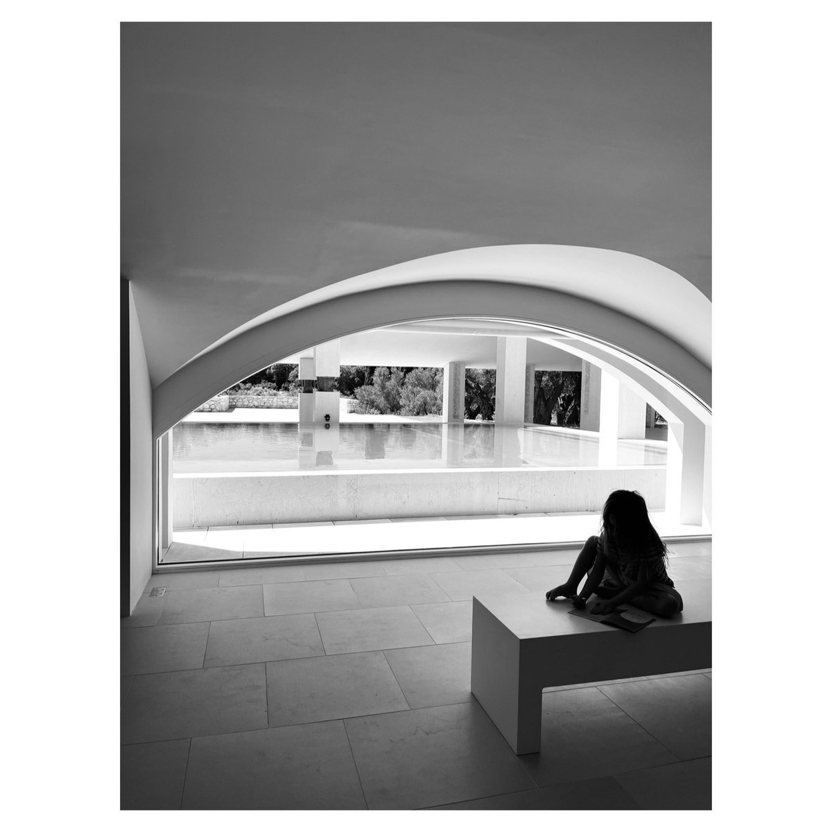 NDPL13's tweet photo. Fondation Carmignac 

#bnw #bnwphotography #bnw_captures #fondationcarmignac #art #exhibition #infinitewoman #igerspaca #wipplay #grainedephotographe #legoutdesfollowers #architecture #architecturephotography #iledeporquerolles #departementduvar #vartourisme #porquerollesisland https://t.co/ajJQsT6CuO